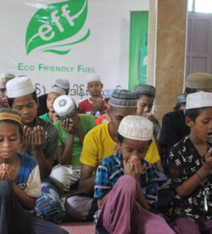 Donation to Muslim orphanage